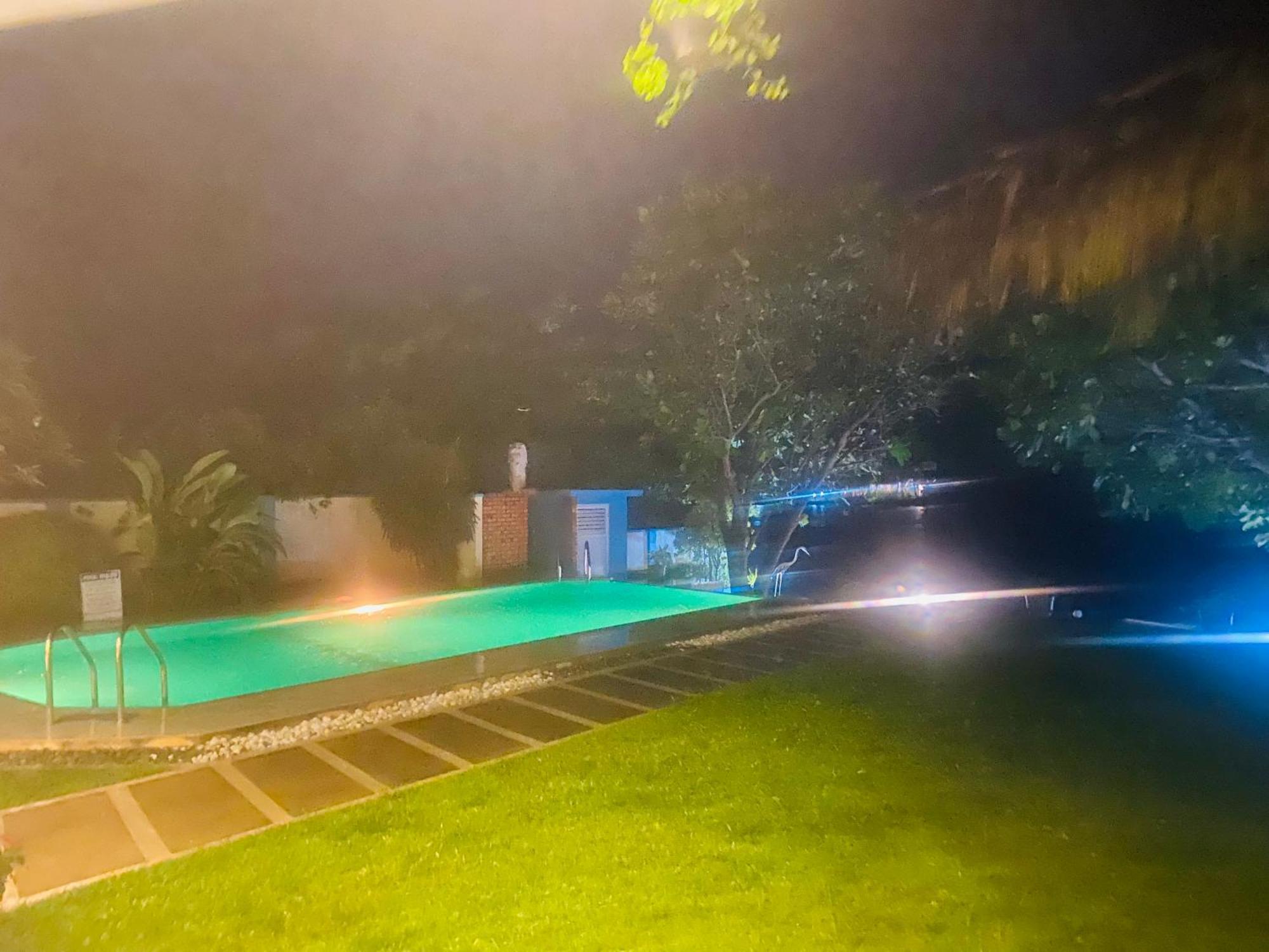 Villa Riverside アボッターバード エクステリア 写真